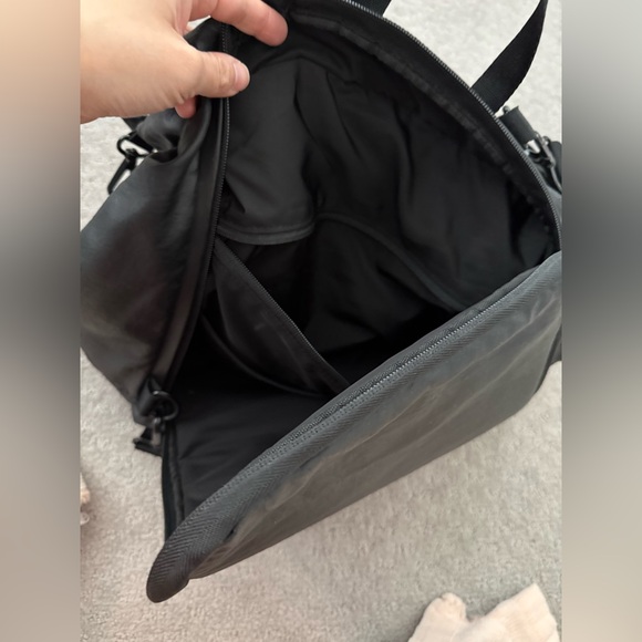One Duo Black Diaper Bag - Picture 5 of 11